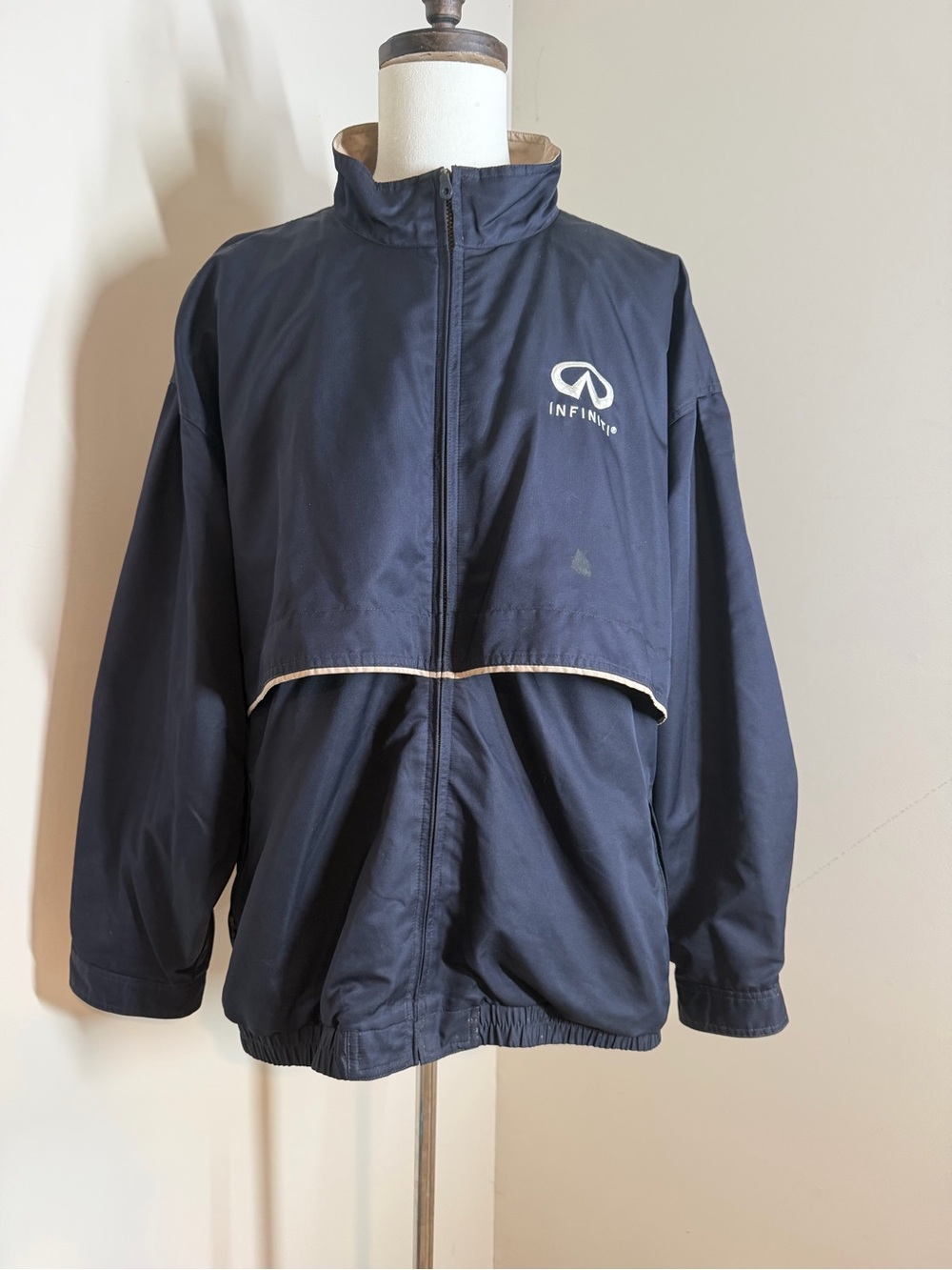 Infiniti Men’s Cutter & Buck Rain Jacket - SZ 4XT - Navy Blue Windbreaker